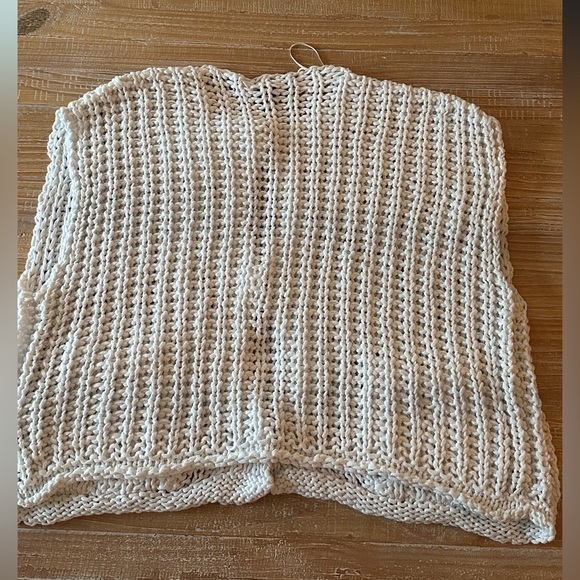 Zara Cream Button-Up Women's Cardigan - Picture 3 of 3